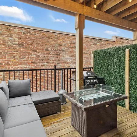Downtown Indy With Fire Pit And Free Parking Apartment